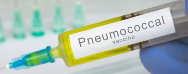 A-Syringe-Filled-with-Pneumococcal-vaccine